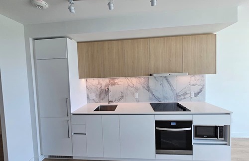 North York Casa | Sheppard West 2b2b Condo Unit