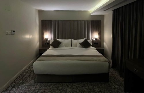 Taif Hotel | Seven Garden Airport