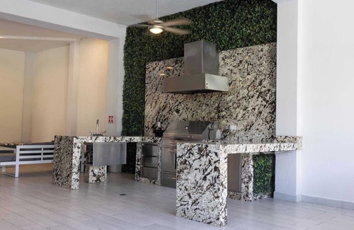 Santiago Casa | Luxurious Getaway with Private Pool & Garden