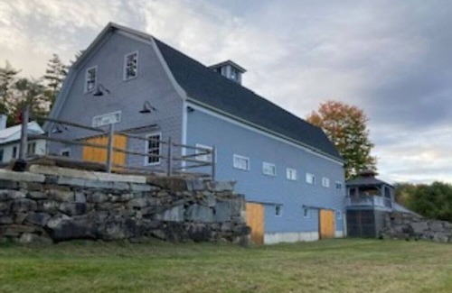 Buckfield Casa | Whispering Waters Farmhouse & Wedding Barn