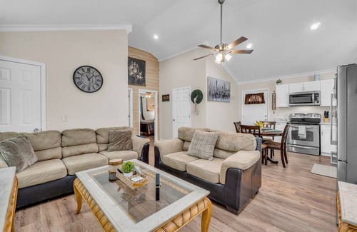 Starkville Casa | Relaxing | Private | Family Friendly