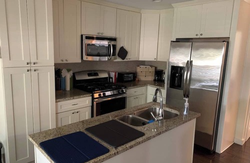 Rosewood Casa | Old Austin Home Summa