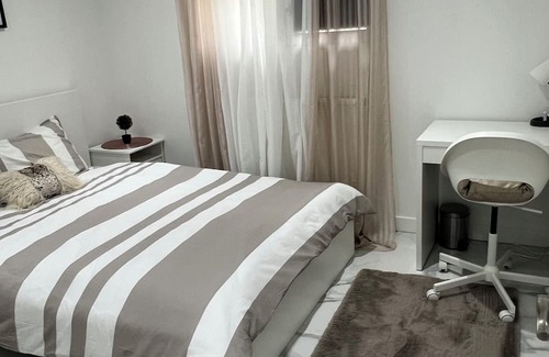 Palaiseau Casa | Lodging lina