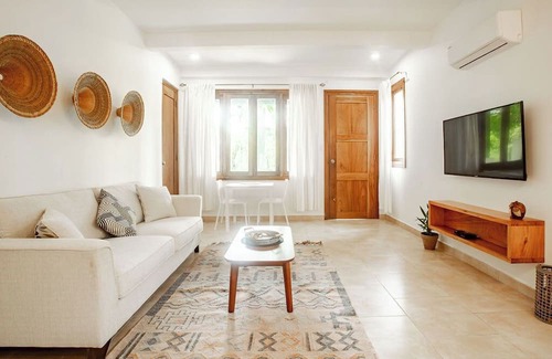 Las Escobas del Venado Casa | Bungalow Home at Surfside Tropical Resort