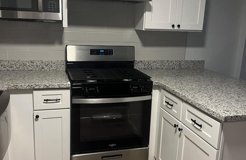 Chalmette Apartamento | Charming 2-bedroom apartment with WiFi, AC in peaceful Chalmette