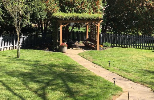 Selinsgrove Apartamento | The River Roost is a charming 1-bedroom apartment that has just been opened.