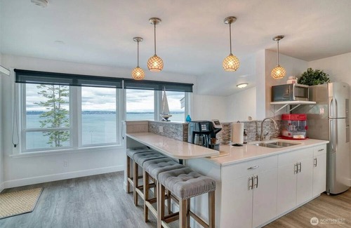 Blaine Condominio | Ocean View Birch Cottage