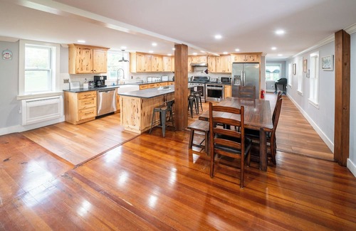 Cooperstown Casa | Luxurious Estate in Cooperstown, NY -3.2 miles from the Cooperstown Dreams Park