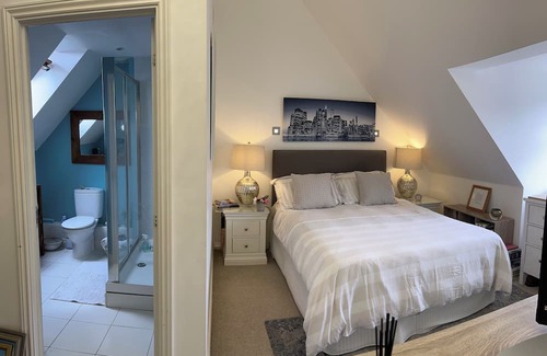 Andover Casa | Modern, comfortable 3-bedroom house in new development in Andover