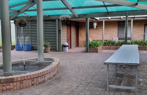 Murbko Casa | Rivergums Homestead - River Frontage! nWith ski beach and board walk.
