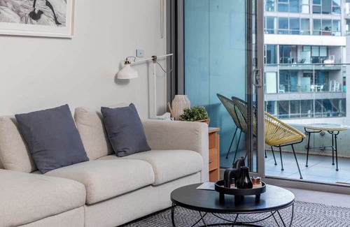 Kingston Apartamento | Lake View Apartment in Kingston