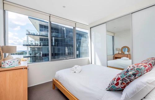 Kingston Apartamento | Lake View Apartment in Kingston