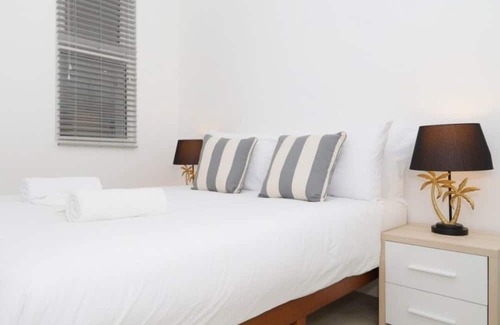 Lea Bridge Apartamento | Spacious elegant apartment