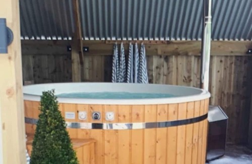 Dromore Cabaña | Cosy Country Cottage