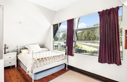 Kioloa Cabina | Avi's Bush&Beach Retreat