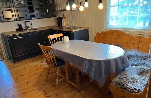 Loten Municipality Cabina | Cosy 3-bedroom cabin with WiFi in Innlandet.