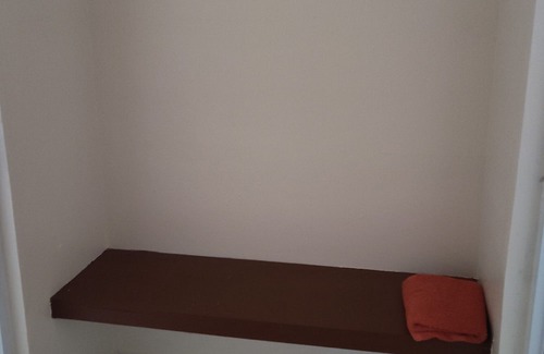 Las Piedras Casa | Charming 2-bedroom house in brilliant Las Piedras with AC