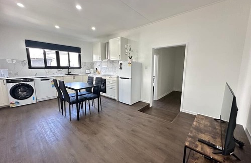 East Brisbane Casa | KozyGuru | East Brisbane | 2B HOUSE