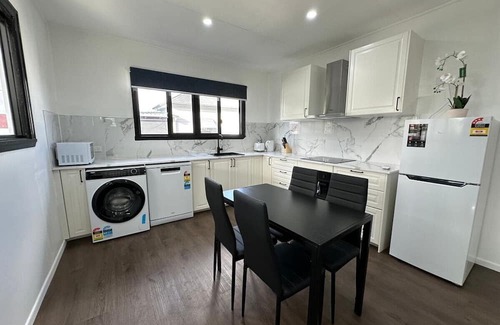 East Brisbane Casa | KozyGuru | East Brisbane | 2B HOUSE