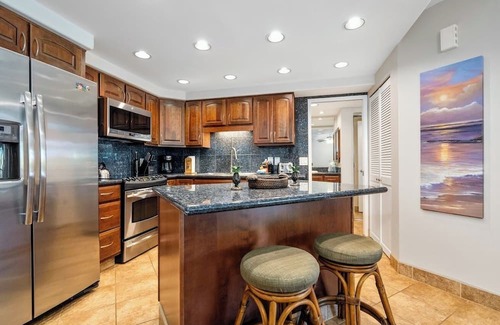 Kihei Apartamento | Immaculate Condo across from Beach MBQ208B