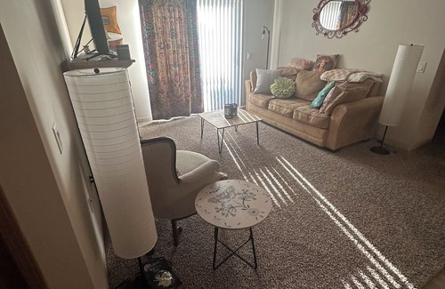 Nassau Bay Apartamento | Charming 2-bedroom apartment with AC, full fitness room in Houston