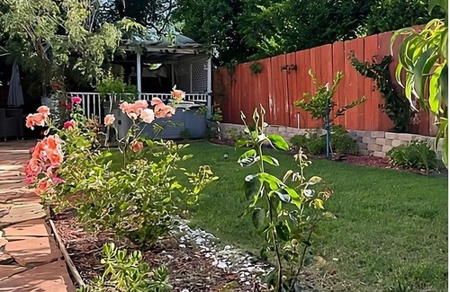 West Hills Casa | Charming 4-bedroom house in quiet family friendly neighborhood