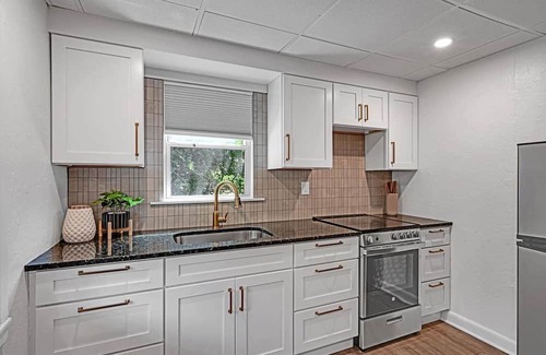 Parkesburg Casa | Cottage By The Pines