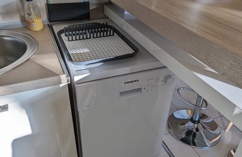 Brinje Apartamento | Vacation apartment Luna with pool. and dogs welcome