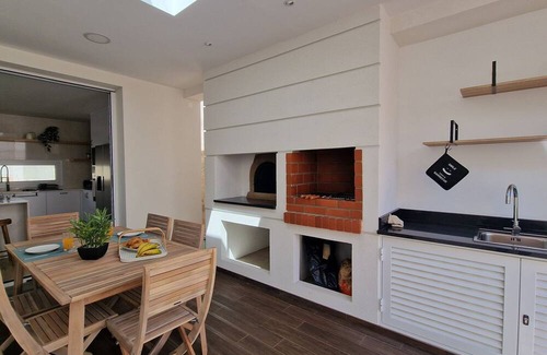 Imaculado Coracao de Maria Casa | PuraSoul Villa by LovelyStay