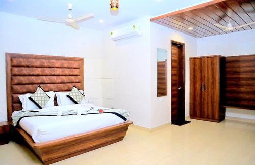 Amritsar Hotel | Pineberry Hotels Amritsar