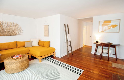 Old North End Casa | Walk to Downtown - King Bed - Patio Dining - Off-Street Parking