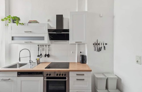 Russee - Hammer Apartamento | Zentral, Frisch Saniert 24 h Check-in!