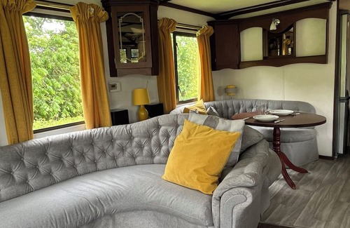 Blackburn Casa | Escape to Hare Meadow Lodge, a 5-bed lodge in the Ribble Valley.
