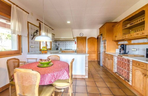 Banyeres del Penedés Villa | Alvent - Xeckin Holidays