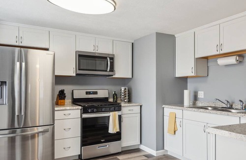Southeast Omaha Casa | Central Omaha Gem Nearby Zoo, Downtown, Airport 4 Bedroom Home by RedAwning