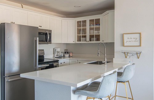 Cavalier Vista Condominio | Cozy 3-bedroom condo in fantastic Scottsdale with WiFi, Fitness Room & Pool