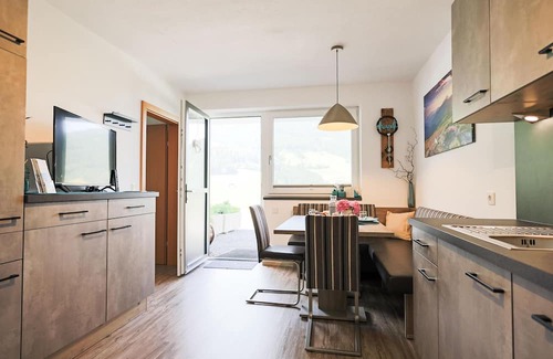Weerberg Apartamento | Apartment with terrace, 70m to the ski bus
