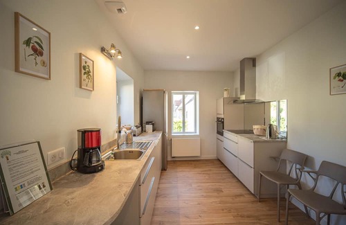 Morey-Saint-Denis Casa | By les Climats - Gîte Les Grands Crus - Cour - Jardin - Dependances - Morey