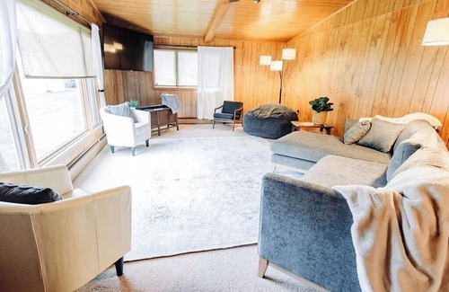 Galeton Casa | Canyon Creek Lodge | Riverfront, Pool + Grill