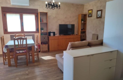 Codo Apartamento | Studio Apartment 'Estudio Zafranales' with Sea View, Wi-Fi and Air Conditioning