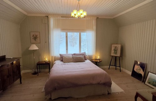 Runhallen Villa | Sleep in a Swedish old school