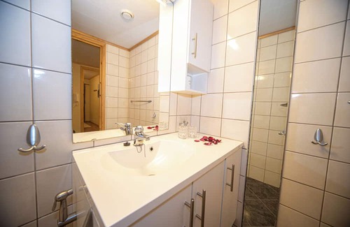 Haugesund Apartamento | 2-bedroom apartment in center of Haugesund with WiFi and parking
