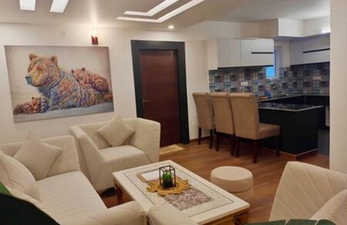 Khaprar Apartamento | Brikitt Tranquil Himalayan 2bhk Getaway