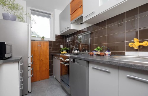 Saska Kepa Apartamento | Apartment With Balcony by Renters