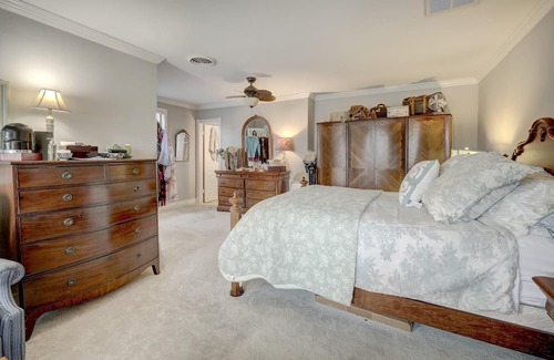 Spring Branch West Casa | Cozy 3-bedroom house in fabulous Spring Branch, quiet and close to town.