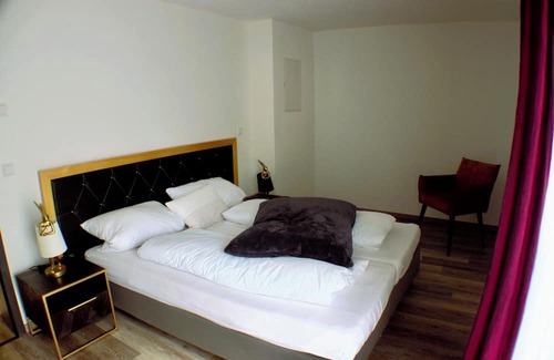 Fritzlar Apartamento | Luxuriöse und Stilvolle Ferienwohnung in Bester Lage von Fritzlar