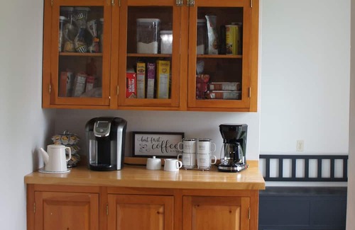 Port Hope Casa | 4600 sq. ft Beautiful Farmhouse With Spectacular Views in a Fantastic location