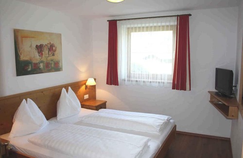 Brixen im Thale Cabina | Holiday house with a view of the mountains