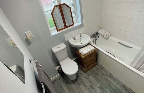 Petersfield Apartamento | Value Suite — 1 Double from 49 per night