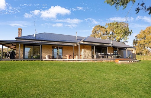 Mansfield Casa | Macs 75 - Luxurious Farm Getaway